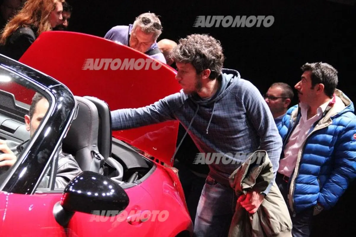 Nuova Mazda MX-5? Per scoprirla in Italia ci vuole... naso! (33)