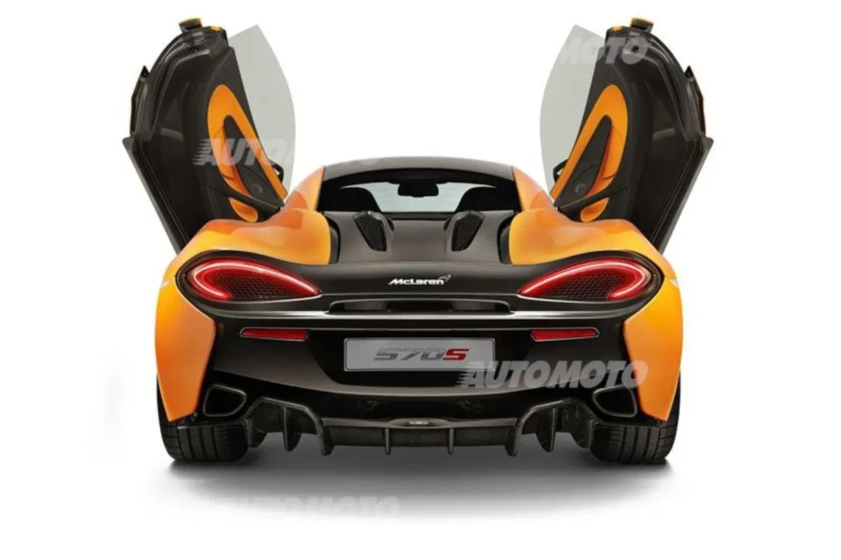 McLaren 570S: ecco la Sports Series. Tutti i dettagli dell'anti-911 (25)