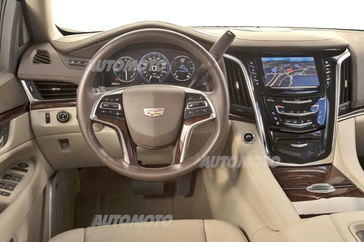 Nuova Cadillac Escalade (32)