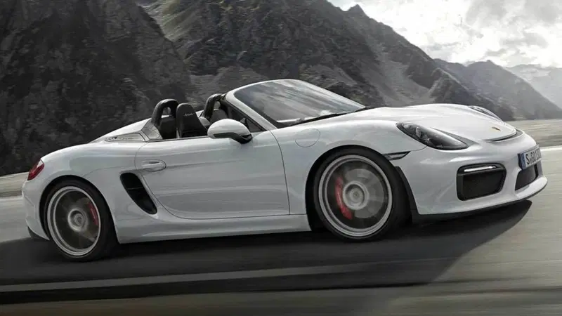 Nuova Porsche Boxster Spyder: il ritorno di un mito. Ma solo per i puristi