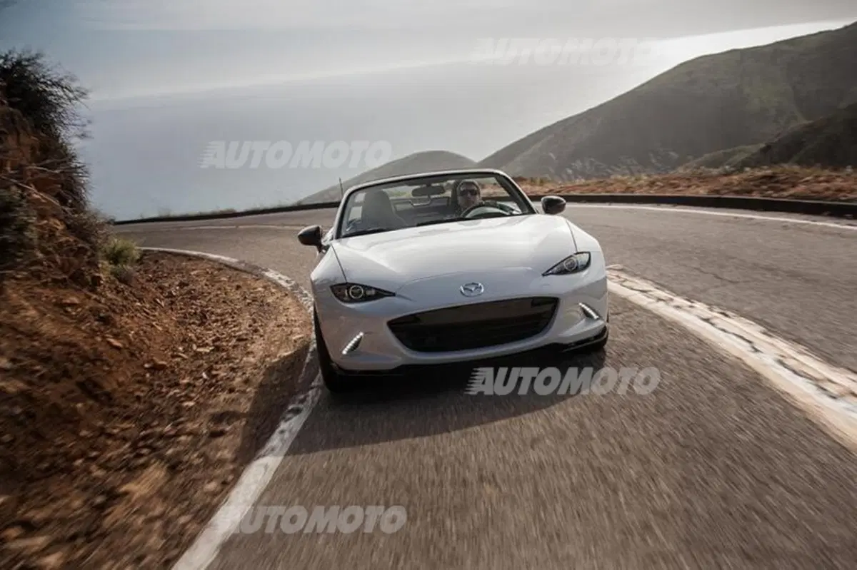 Nuova Mazda MX-5: si parte con le edizioni limitate, ecco la Miata Club (4)