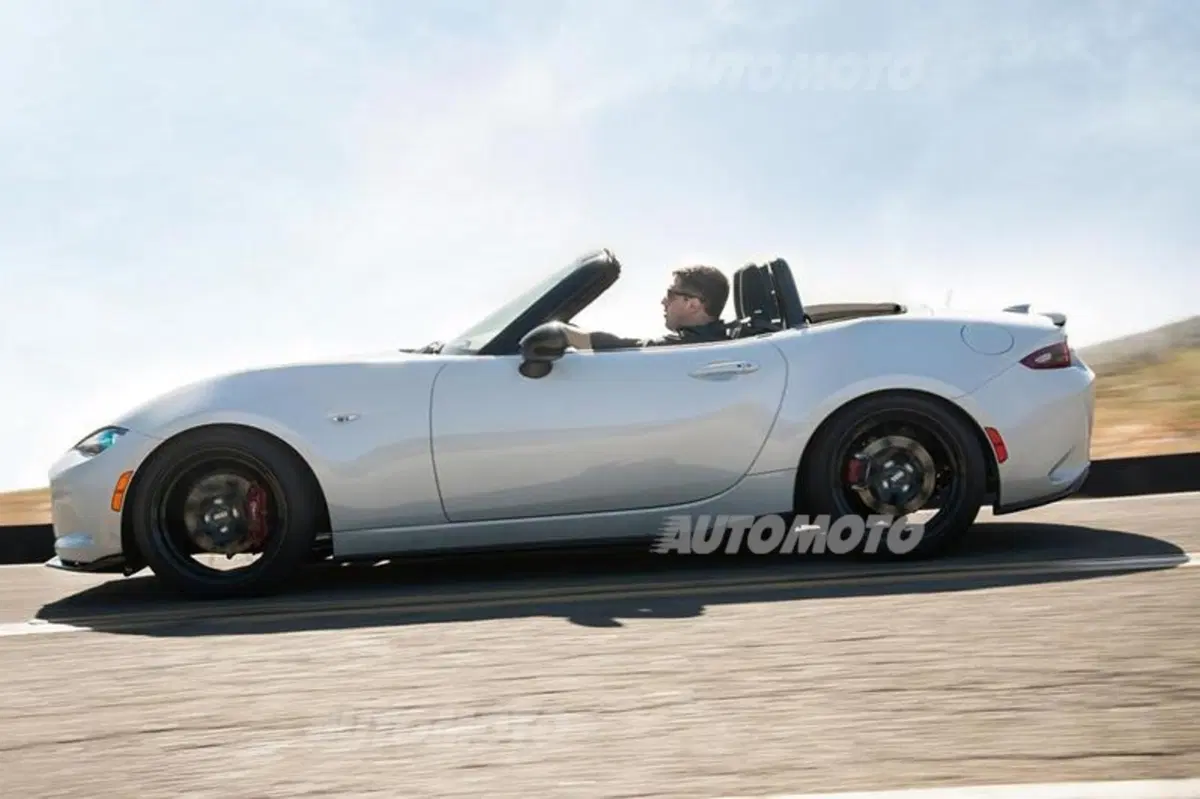 Nuova Mazda MX-5: si parte con le edizioni limitate, ecco la Miata Club (6)