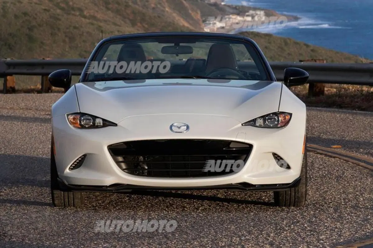 Nuova Mazda MX-5: si parte con le edizioni limitate, ecco la Miata Club (9)