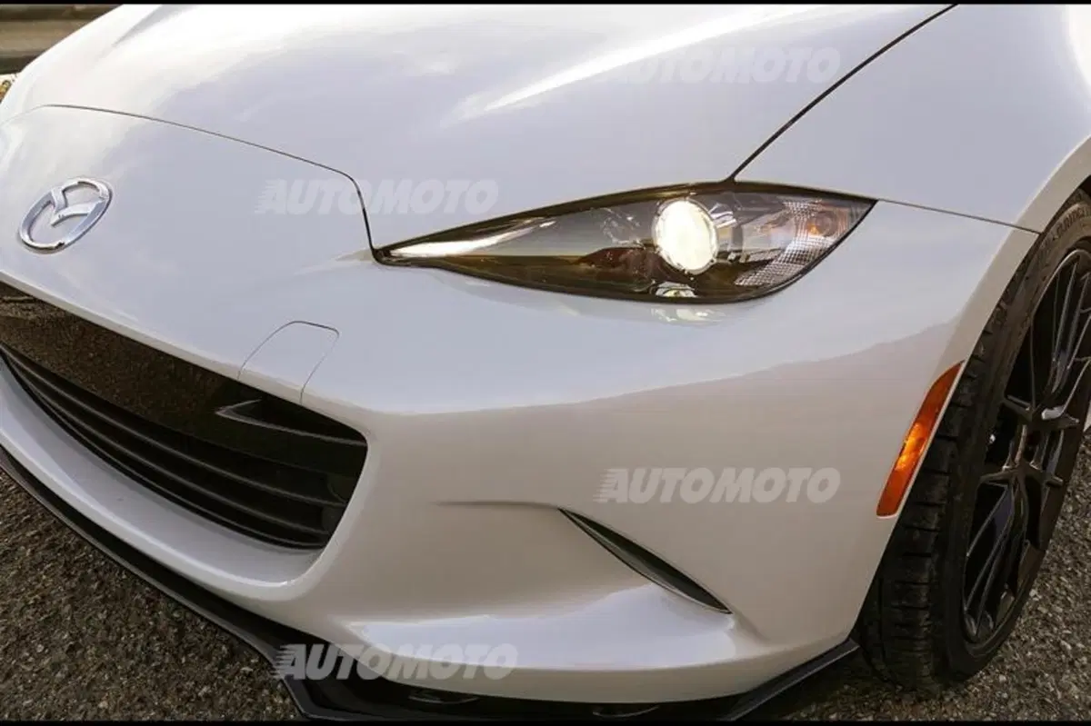 Nuova Mazda MX-5: si parte con le edizioni limitate, ecco la Miata Club (23)