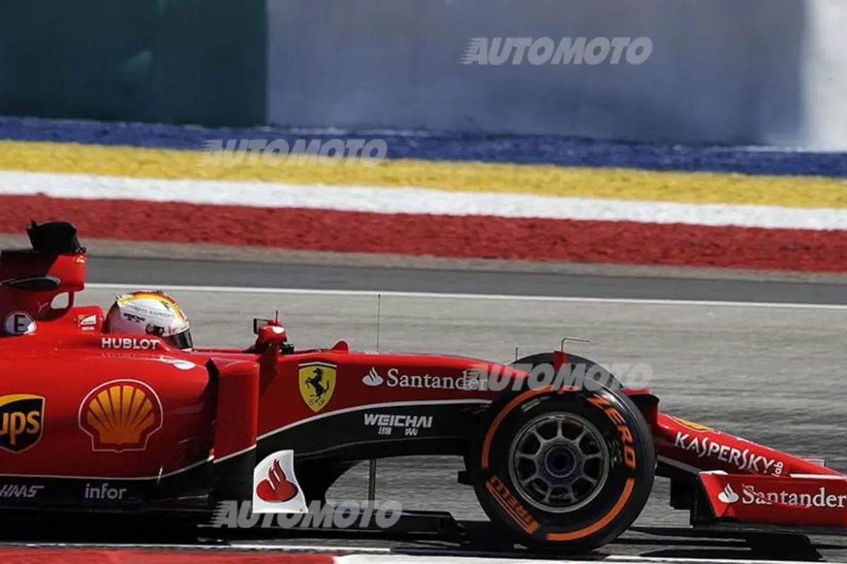 Formula 1 Malesia 2015: le foto più belle di Sepang (13)