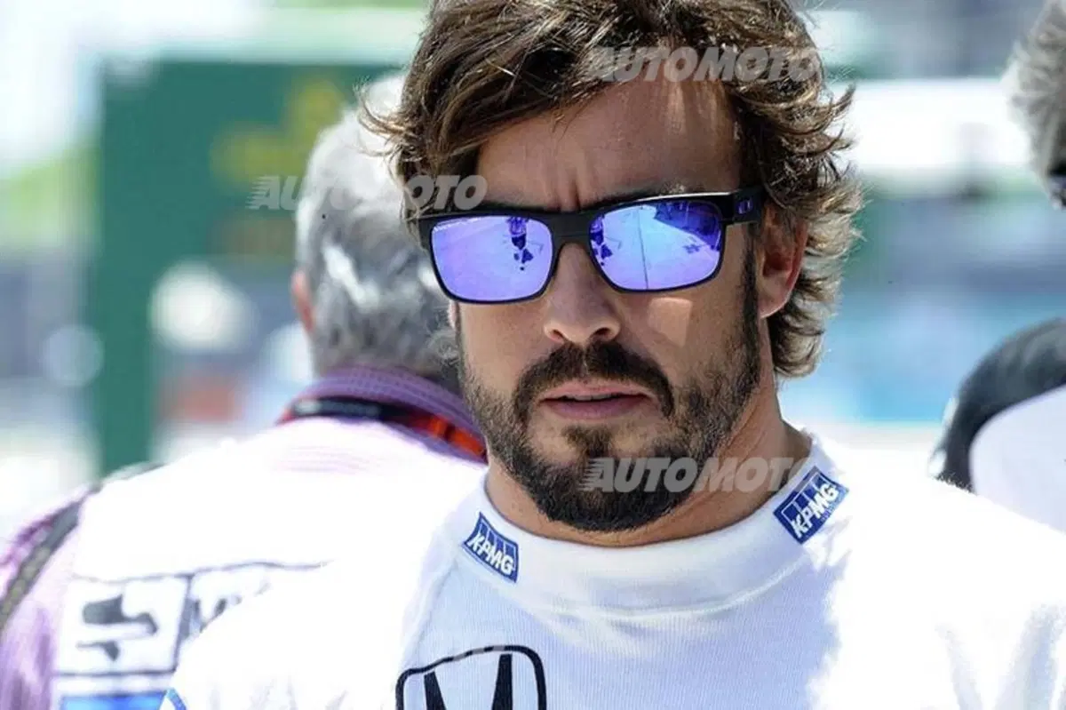 Formula 1 Malesia 2015: le foto più belle di Sepang (15)