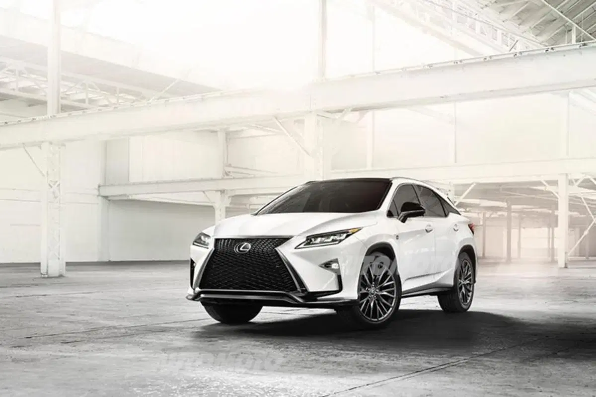 Nuova Lexus RX: design sempre più tagliente e futuristico (4)