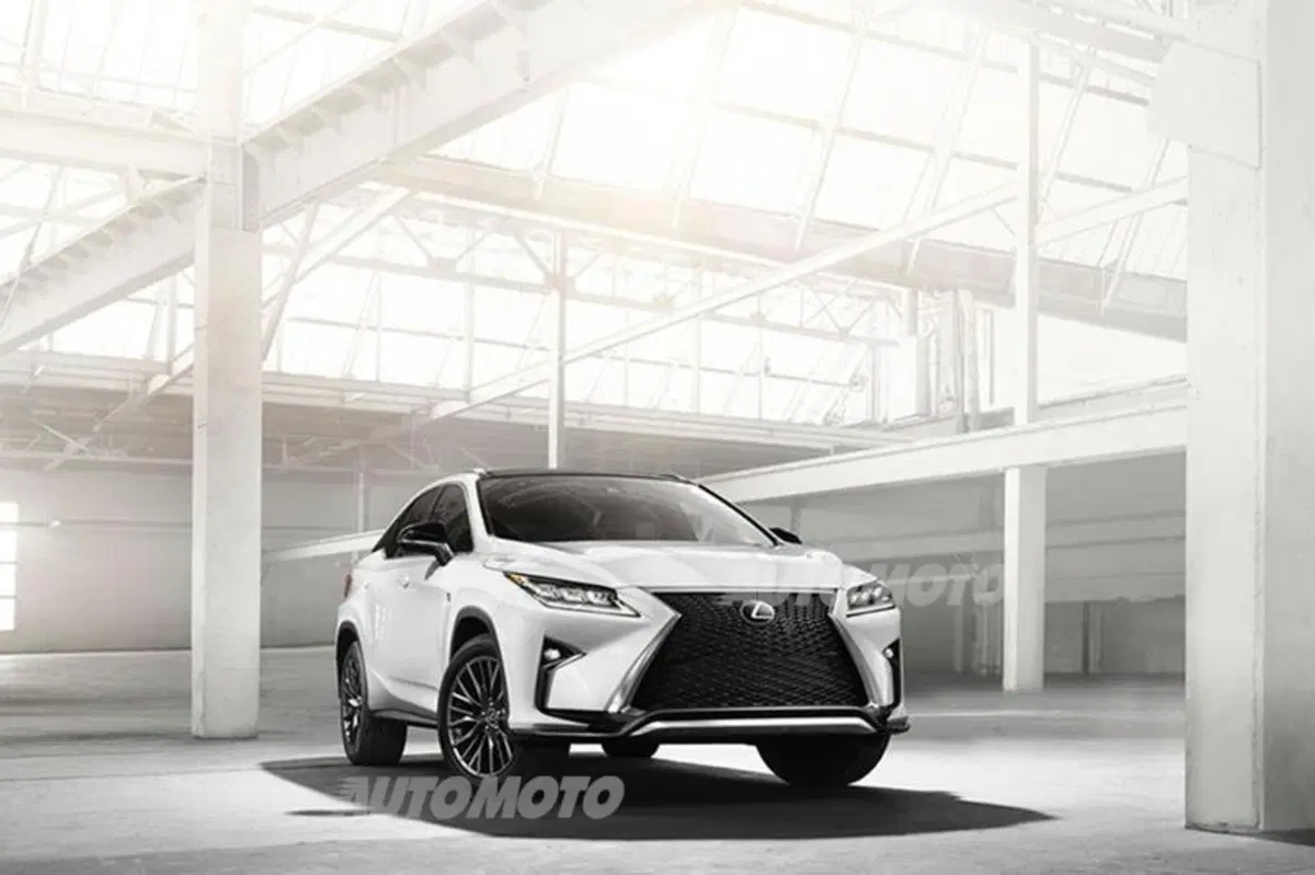 Nuova Lexus RX: design sempre più tagliente e futuristico (6)