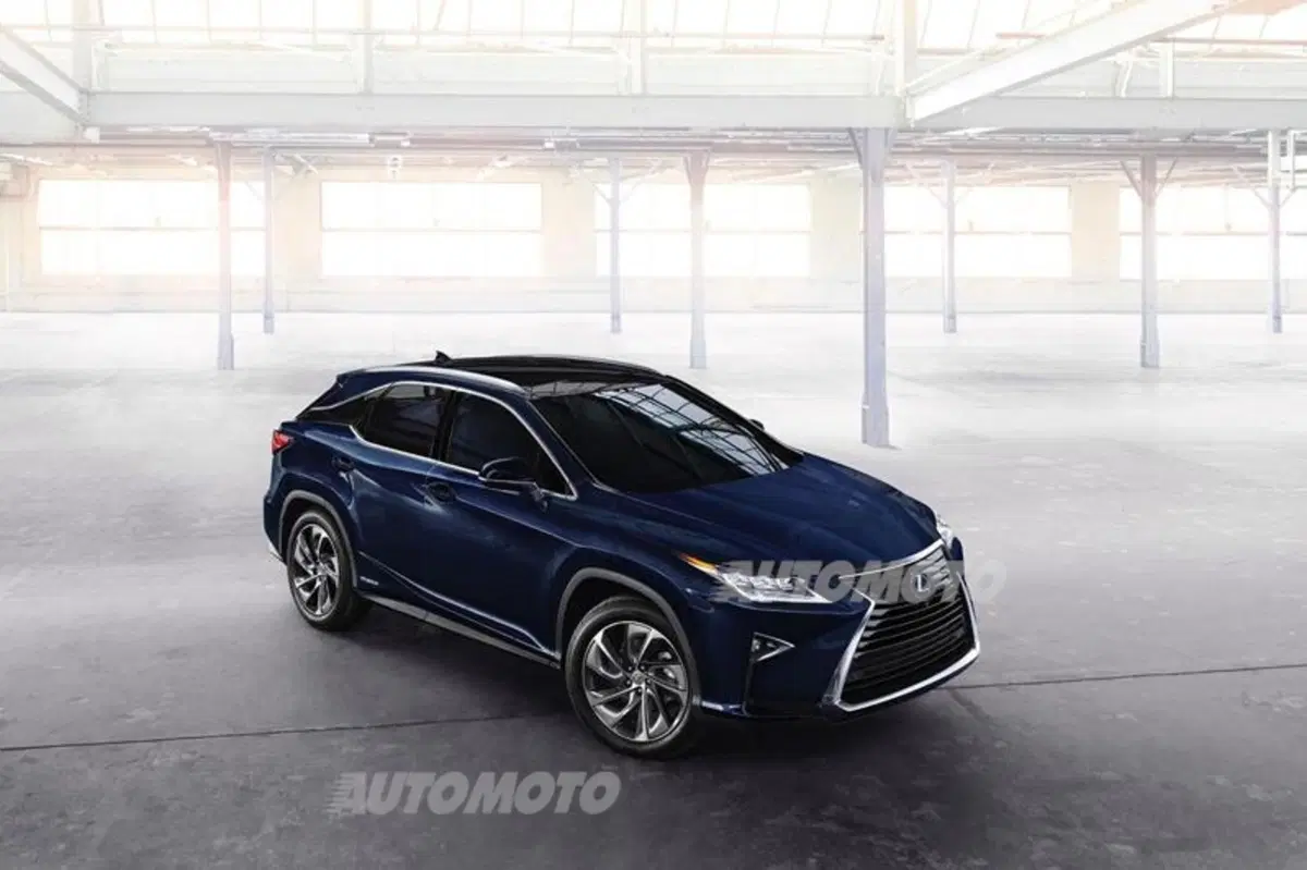 Nuova Lexus RX: design sempre più tagliente e futuristico (48)