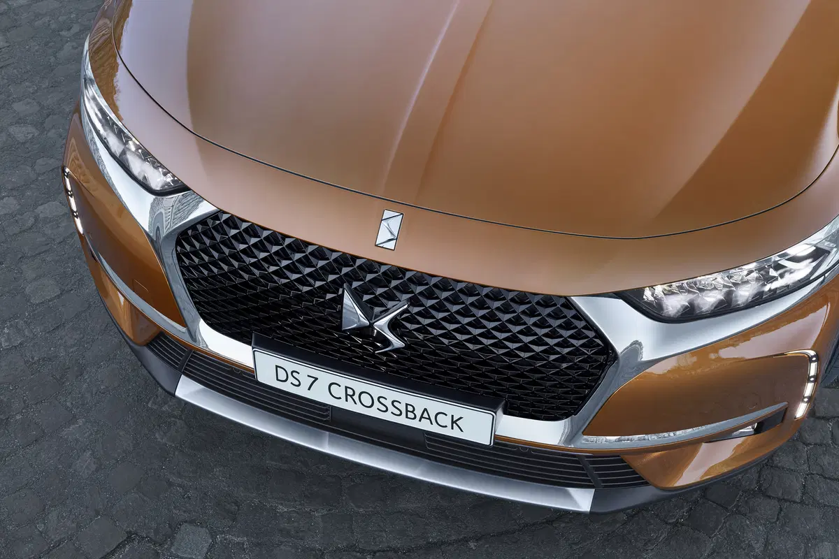 DS 7 Crossback, esordio al Salone di Ginevra 2017 (4)