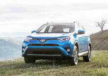 Toyota RAV4 restyling: cambia tutto. E ora è anche Hybrid