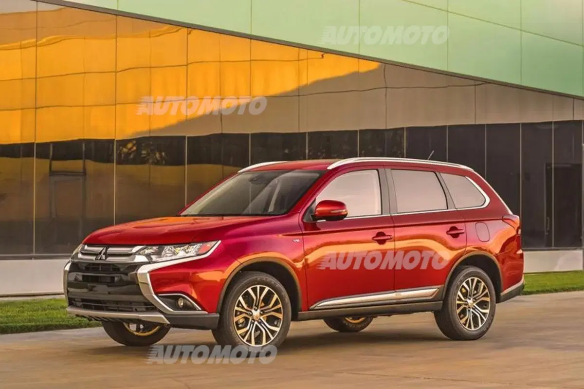 Mitsubishi Outlander restyling: gioca a fare il raffinato (8)