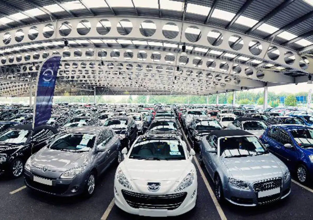 Mercato dell'usato in Italia: bene le auto, rottamazioni in negativo per le moto