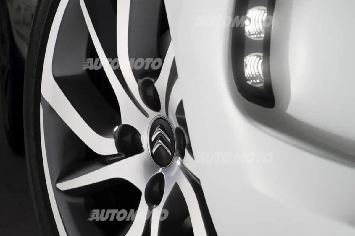 DS 3 Cabrio 1.6 THP: la nostra video-prova (7)