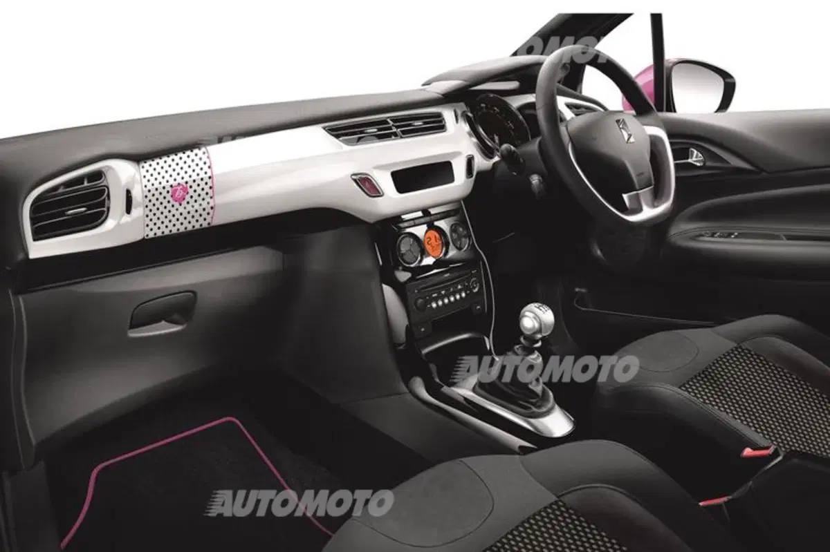 DS 3 Cabrio 1.6 THP: la nostra video-prova (11)