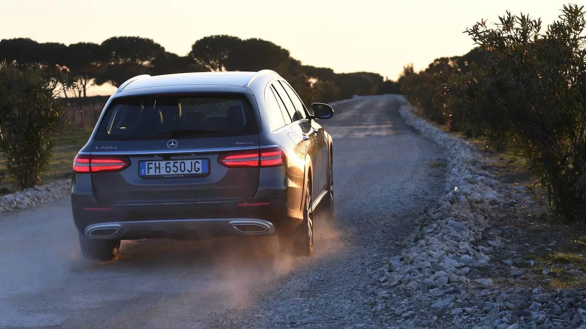 Mercedes Classe E All-Terrain: la SW senza limiti (5)