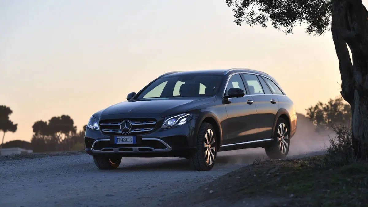 Mercedes Classe E All-Terrain: la SW senza limiti (14)
