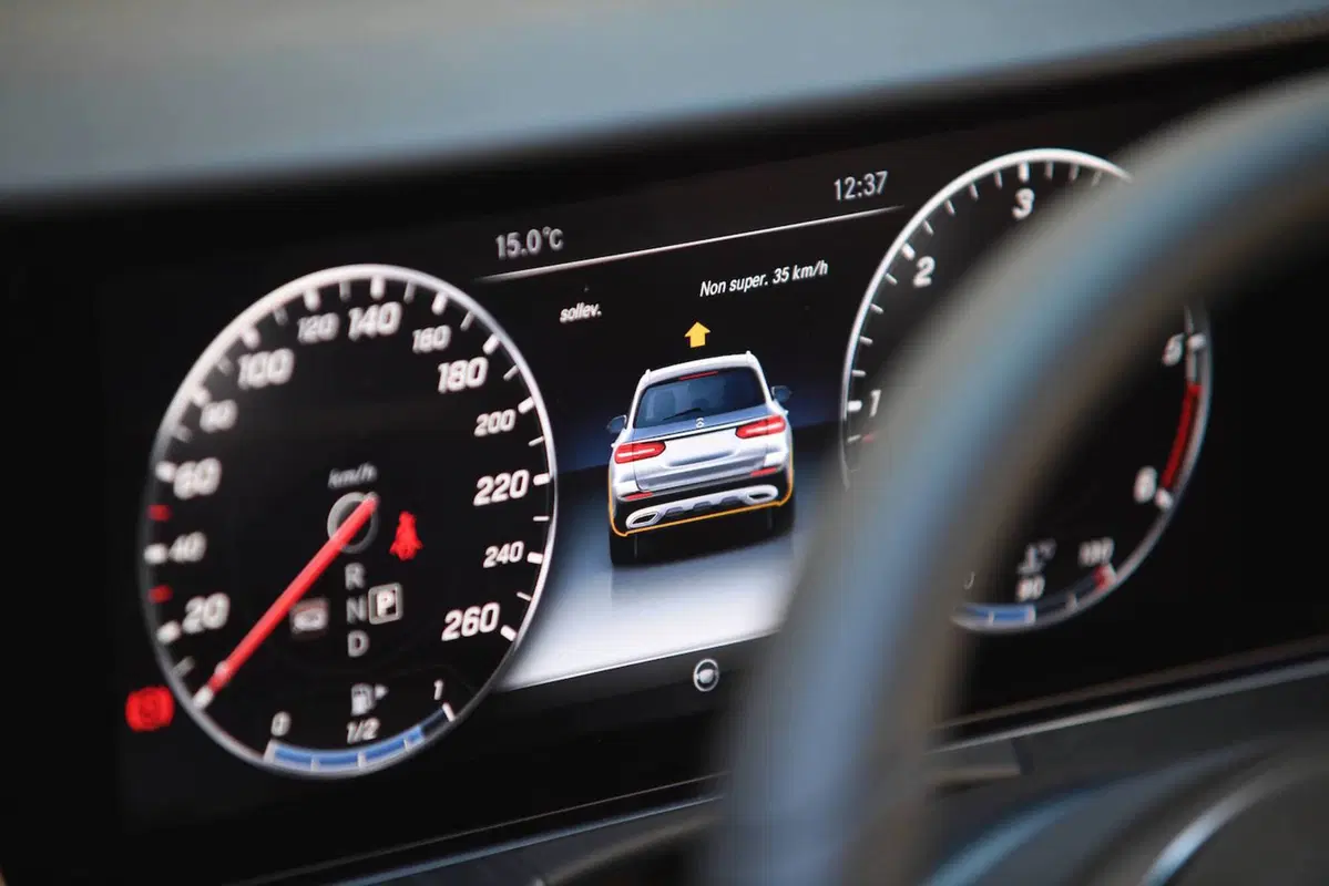 Mercedes Classe E All-Terrain: la SW senza limiti (26)