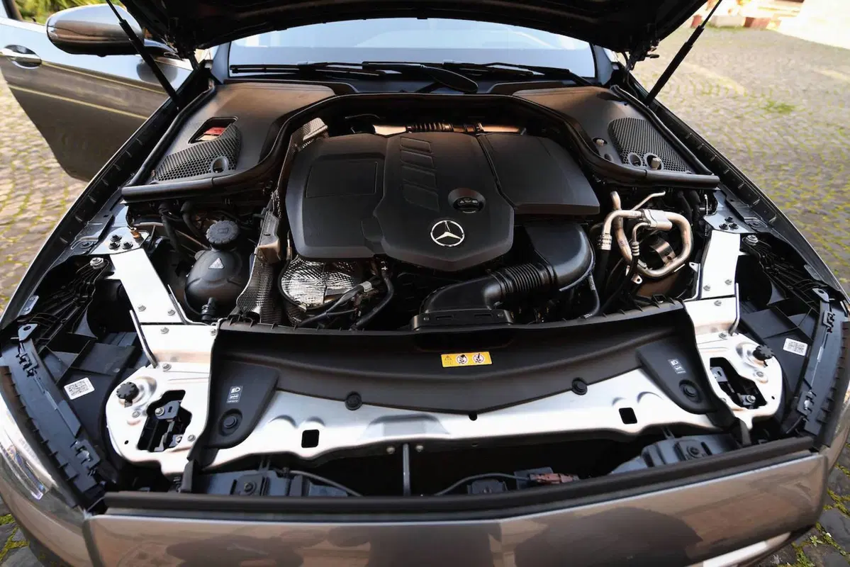 Mercedes Classe E All-Terrain: la SW senza limiti (31)