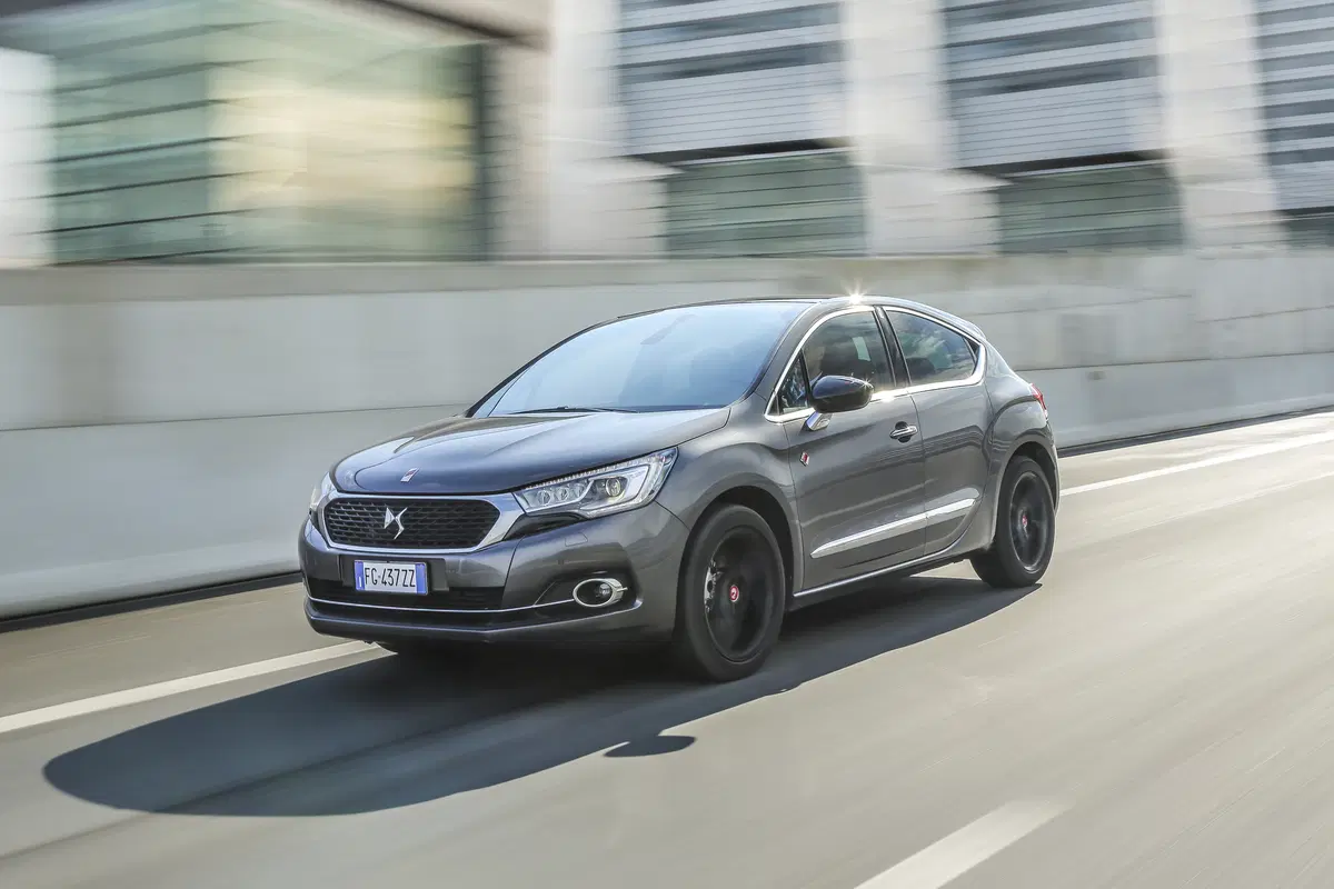 DS4 Performance Line [Video primo test]