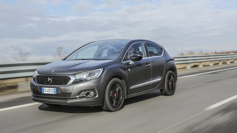 DS4 Performance Line [Video primo test]