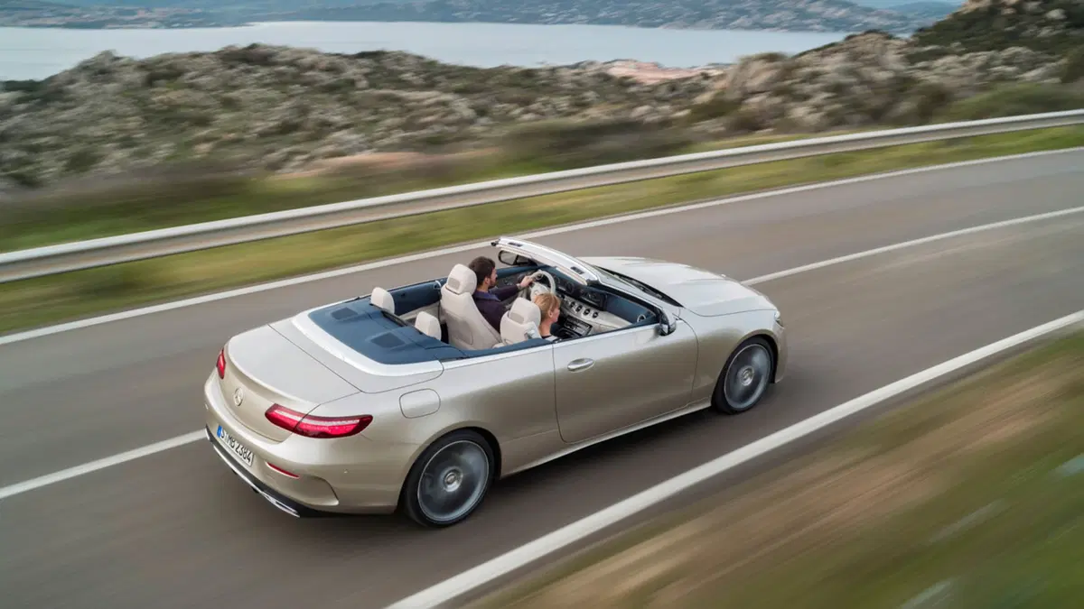Mercedes Classe E Cabrio, esordio a Ginevra (4)