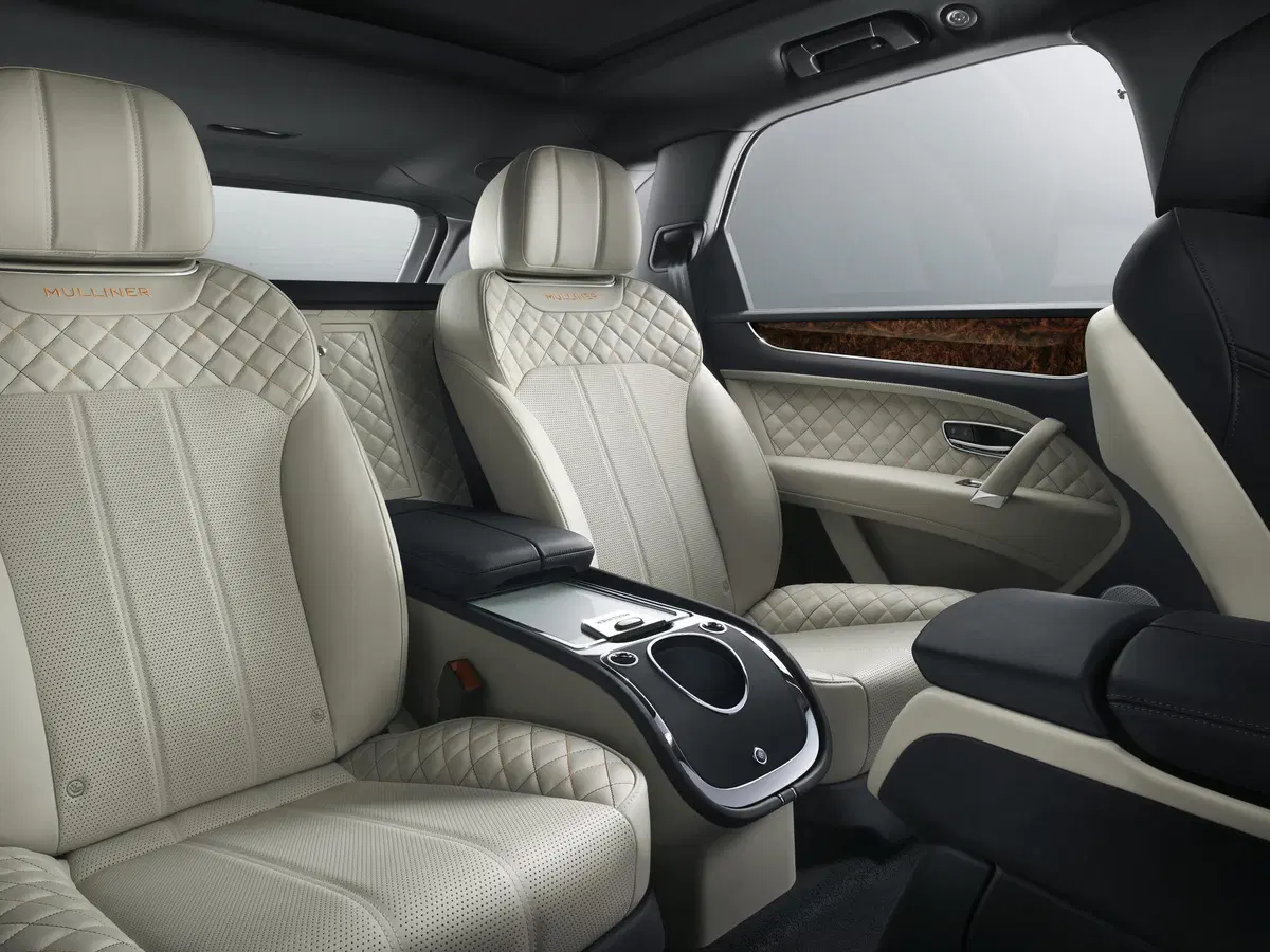 Bentley Bentayga Mulliner, più lusso di così... (6)
