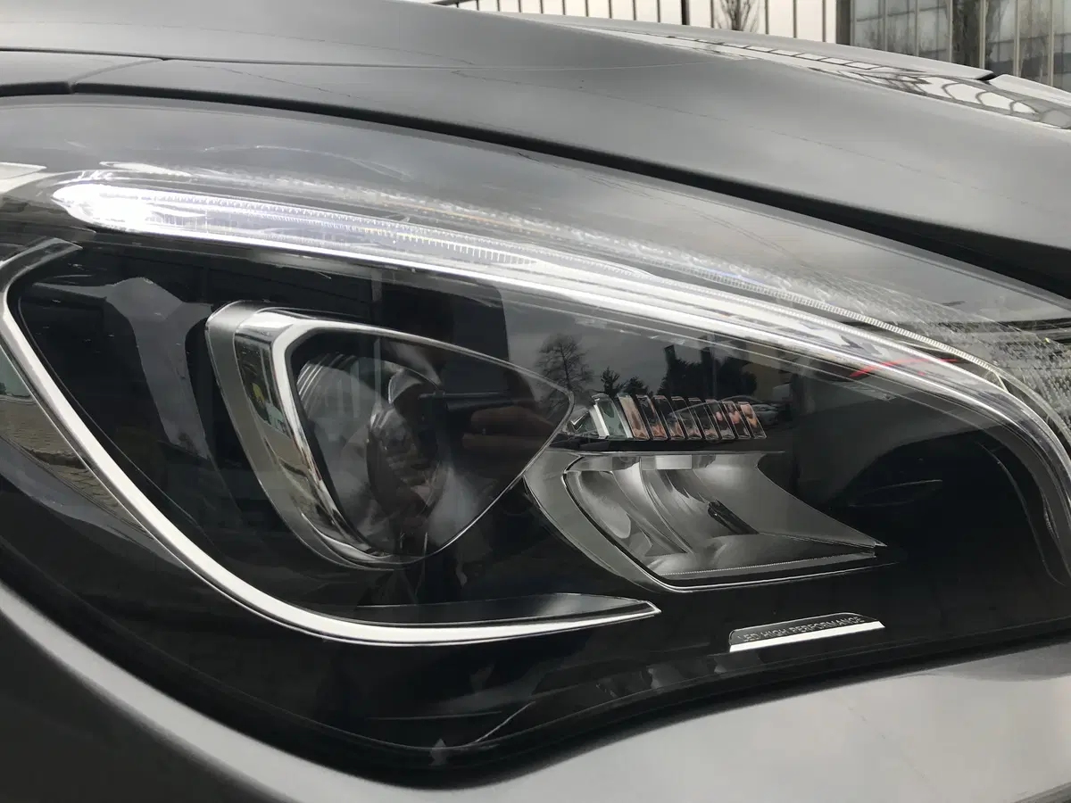 Mercedes CLA Shootingbrake, un'auto alla sìSettimana della Moda (4)