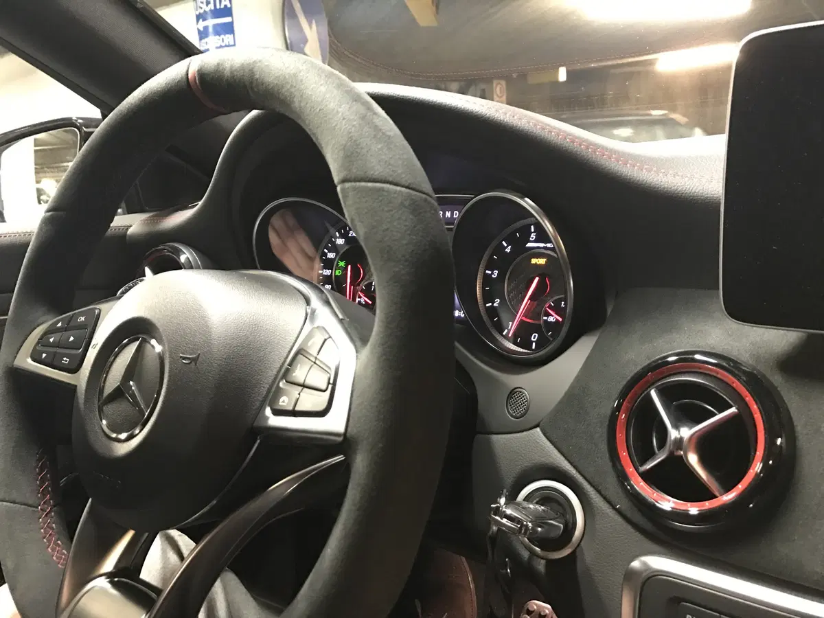 Mercedes CLA Shootingbrake, un'auto alla sìSettimana della Moda (6)