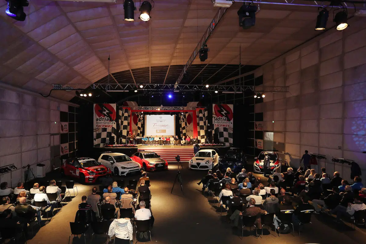 Campionato Italiano Turismo TCR: lotta a sei? (3)