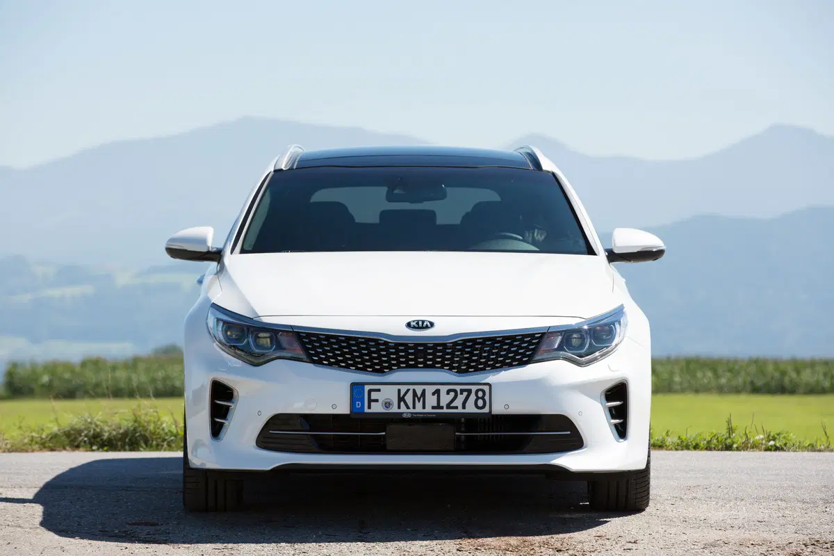 Kia Optima Sport Wagon 1.7 CRDi Stop&Go Sportswagon Business Class