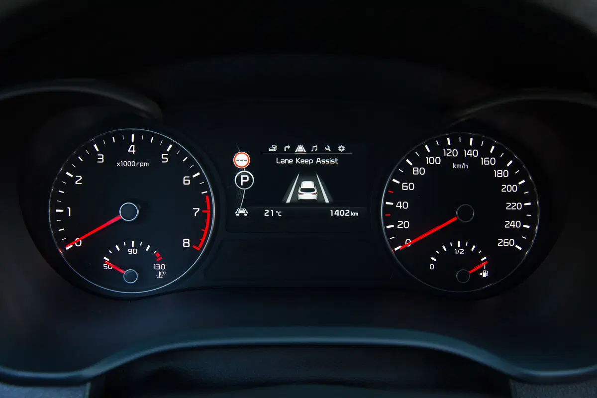 Kia Optima Sport Wagon (2016-19) (15)