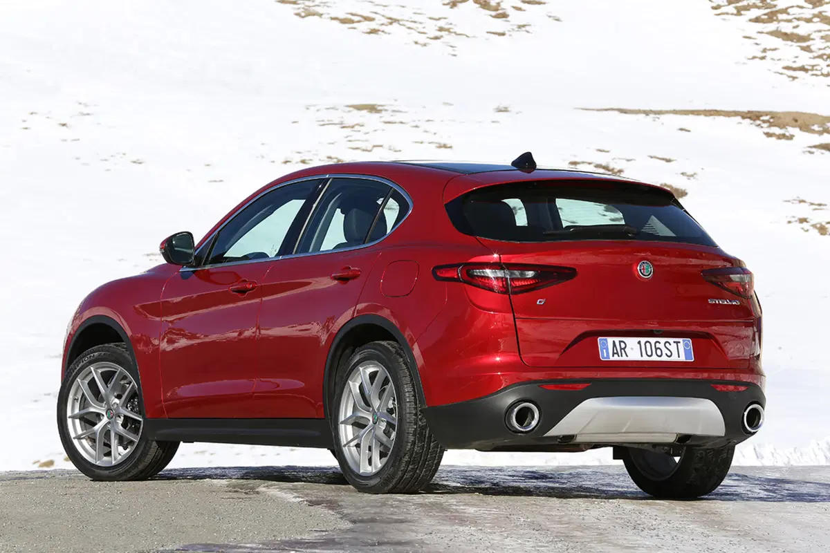 Alfa Romeo Stelvio Stelvio 2.2 Turbodiesel 190 CV AT8 Q4 Business (26)