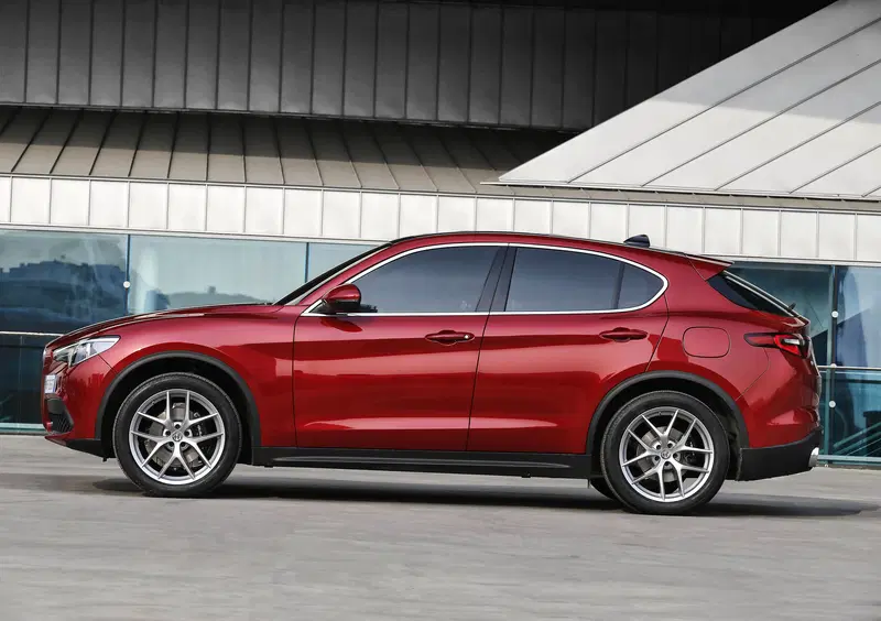 Alfa Romeo Stelvio (24)