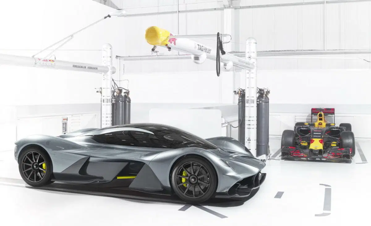 Aston Martin AM-RB 001: powertrain ibrido per l'hypercar  (2)