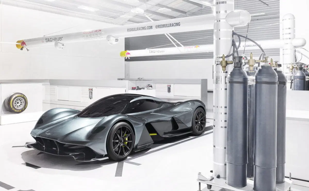 Aston Martin AM-RB 001: powertrain ibrido per l'hypercar  (7)