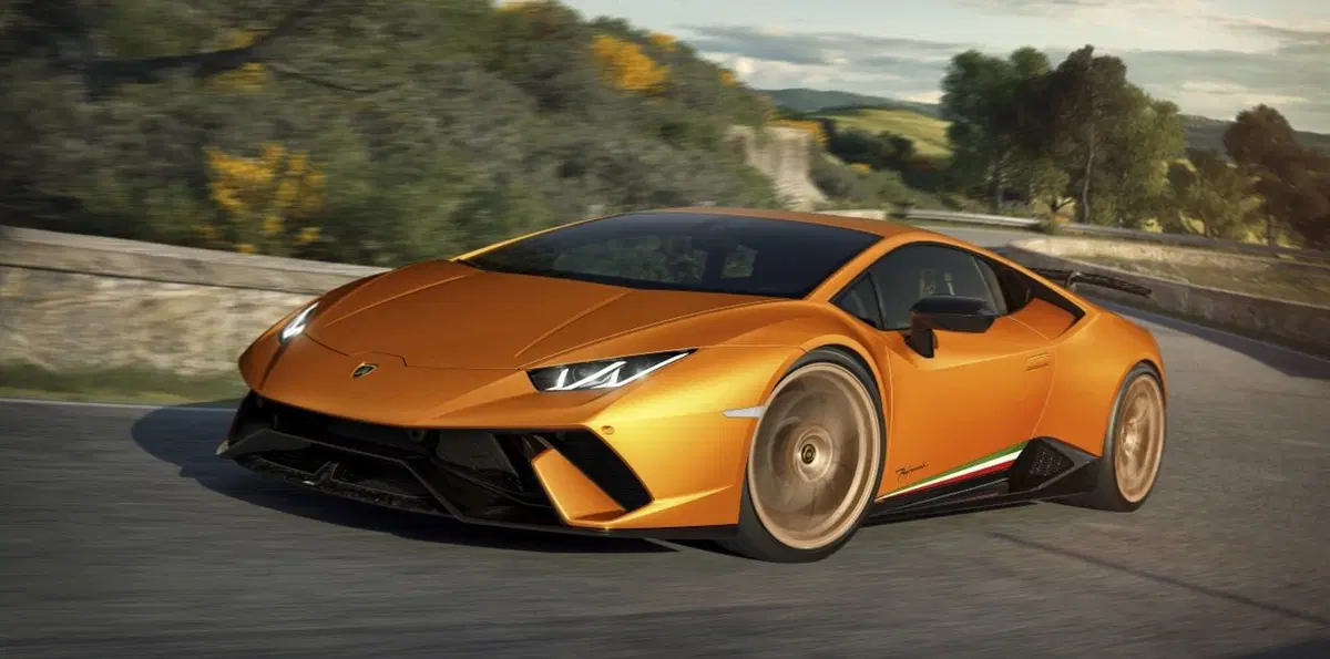 Lamborghini Huracan Performante, debutta con 640 CV al Salone di Ginevra 2017 (9)
