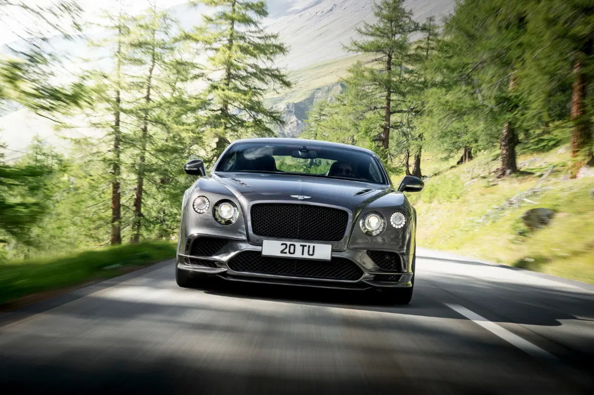 Nuova Bentley Continental Supersport 2017: 700 CV di lusso e sportività (3)