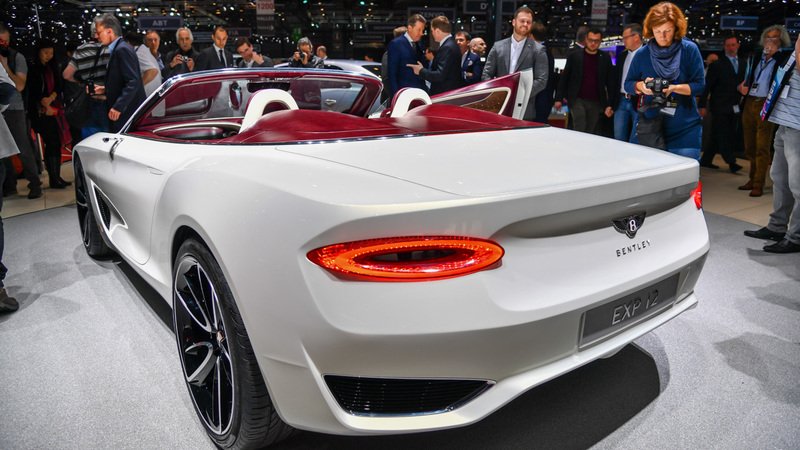 Bentley al Salone di Ginevra 2017 [Video]