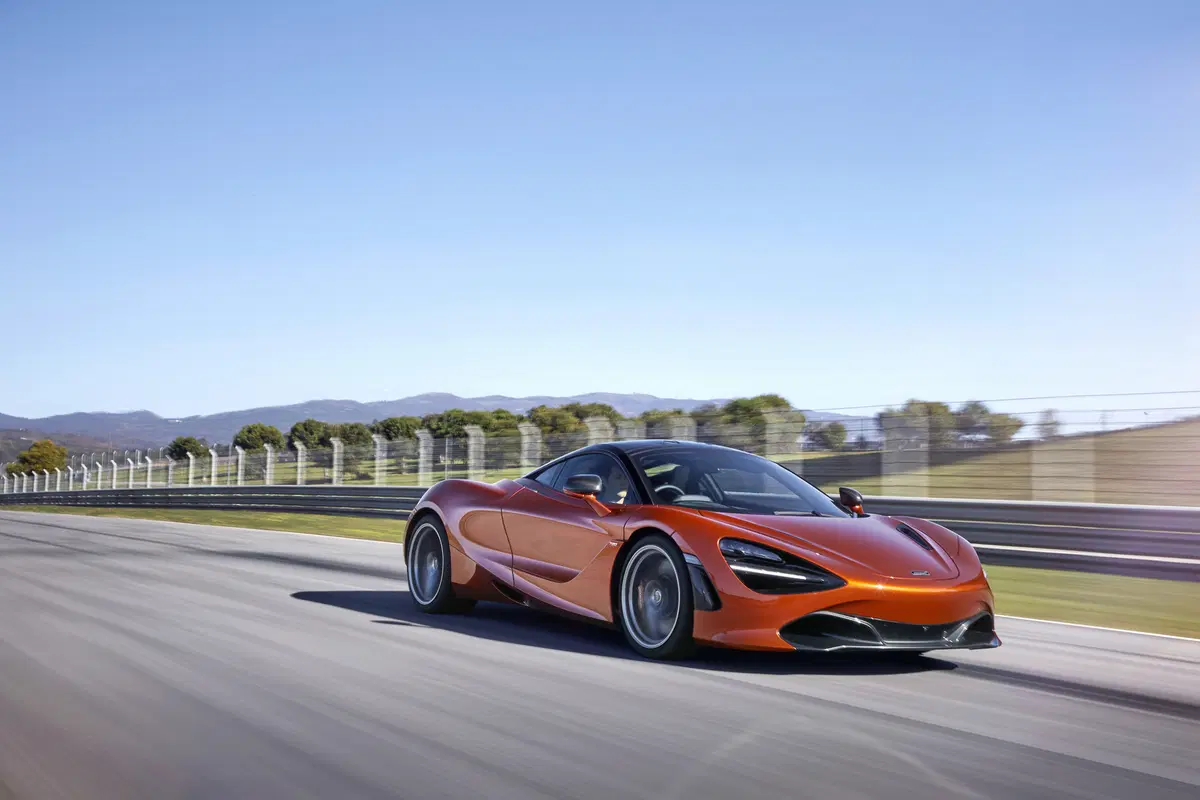 McLaren 720S, la nuova supercar di Woking al Salone di Ginevra 2017 [Video] (8)