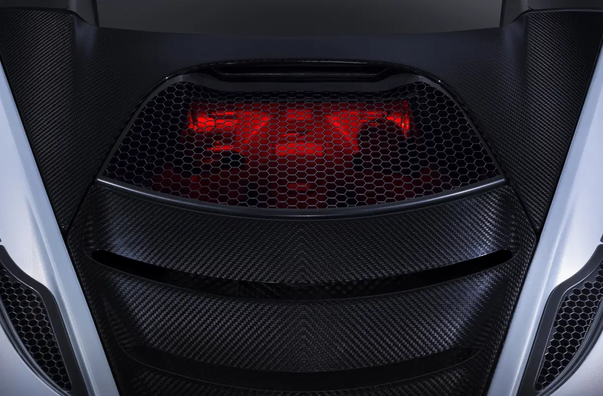 McLaren 720S, la nuova supercar di Woking al Salone di Ginevra 2017 [Video] (9)