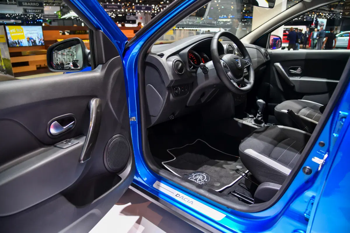 Dacia al Salone di Ginevra 2017 (14)