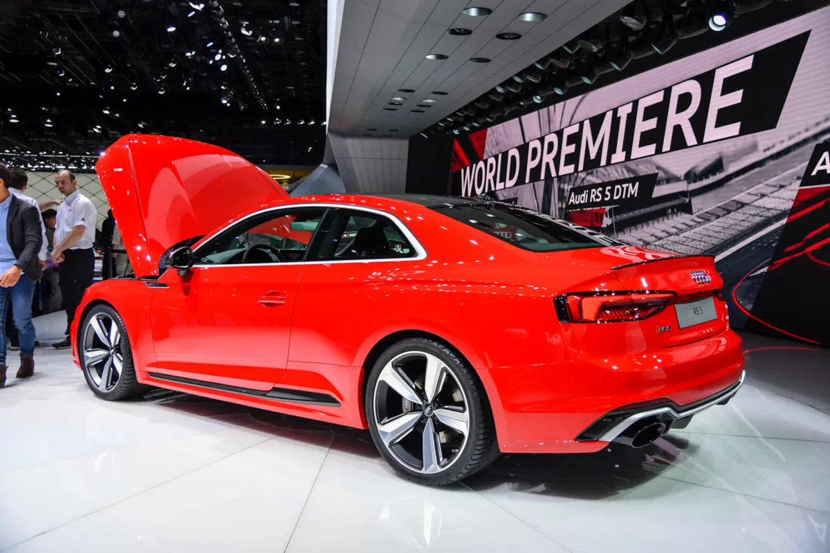 Nuova Audi RS5 Coupé, la videorecensione al Salone di Ginevra 2017 [Video] (4)