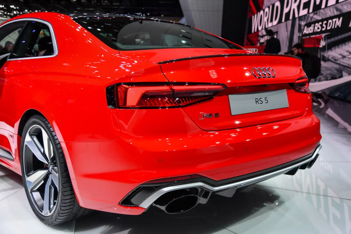 Nuova Audi RS5 Coupé, la videorecensione al Salone di Ginevra 2017 [Video] (11)