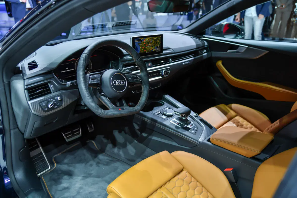 Nuova Audi RS5 Coupé, la videorecensione al Salone di Ginevra 2017 [Video] (22)