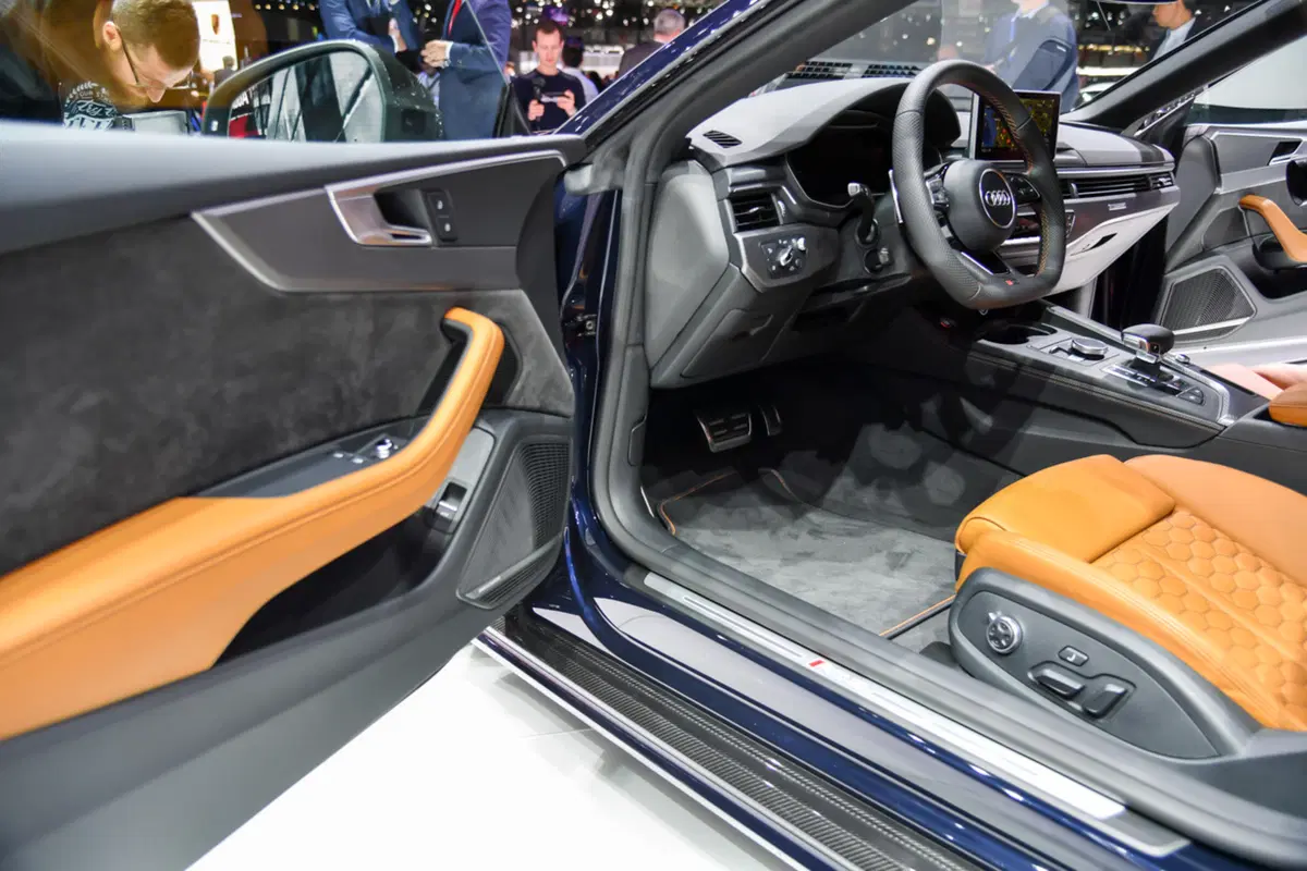 Nuova Audi RS5 Coupé, la videorecensione al Salone di Ginevra 2017 [Video] (25)