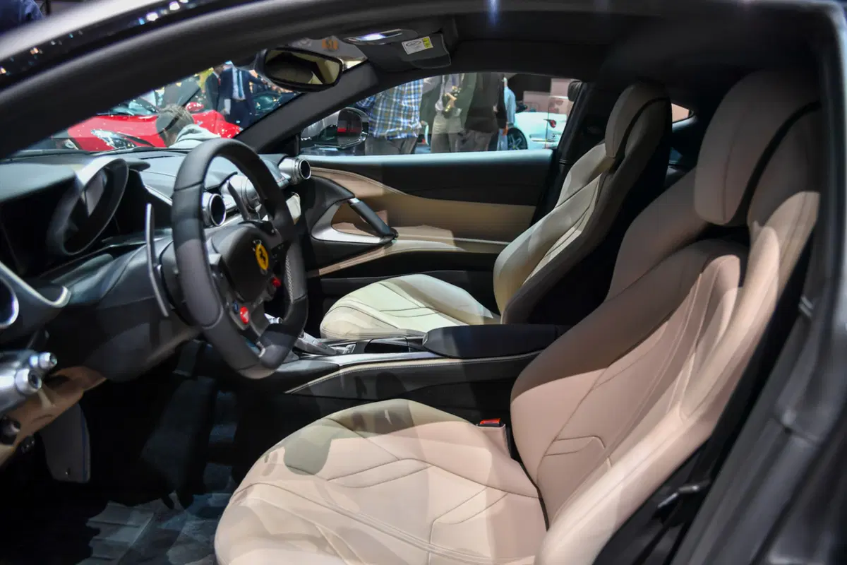 Ferrari al Salone di Ginevra 2017 (20)