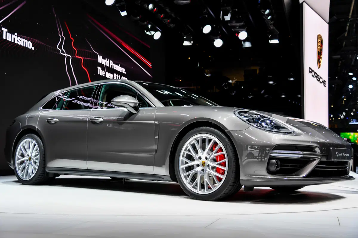 Porsche Panamera Sport Turismo, la videorecensione al Salone di Ginevra 2017 [Video] (3)