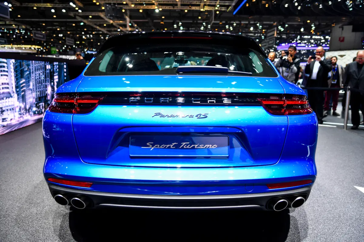 Porsche Panamera Sport Turismo, la videorecensione al Salone di Ginevra 2017 [Video] (8)