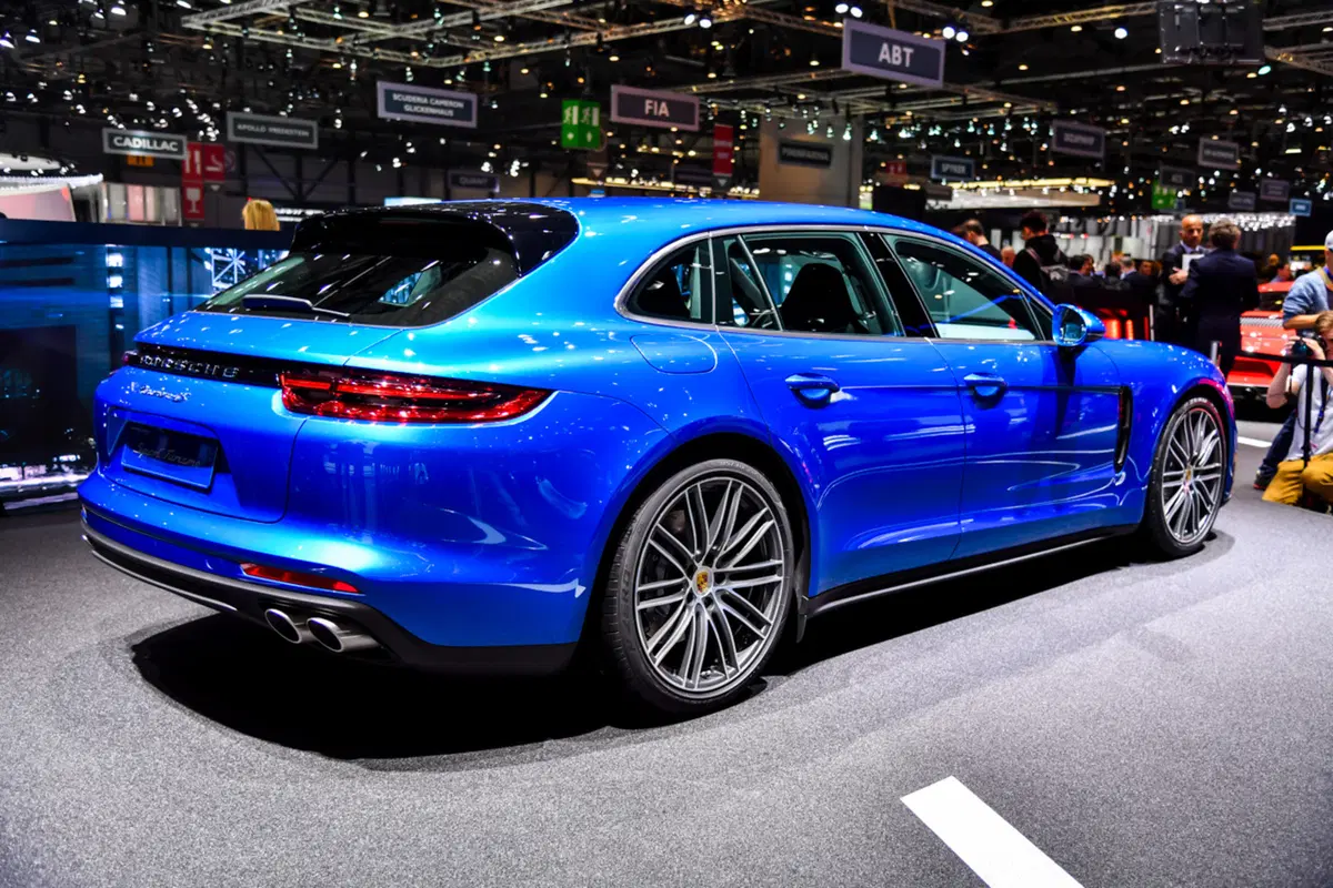Porsche Panamera Sport Turismo, la videorecensione al Salone di Ginevra 2017 [Video] (9)